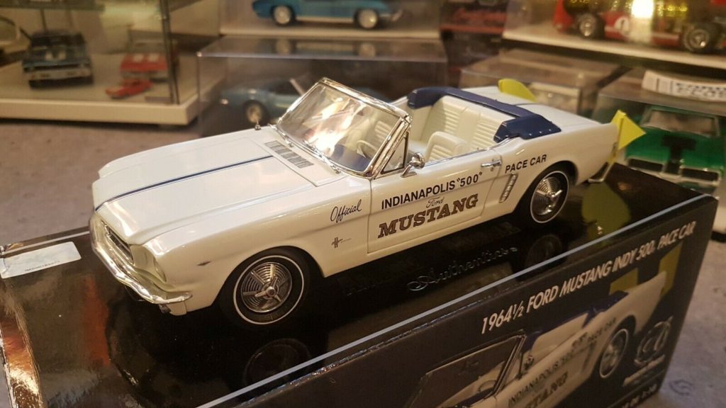 Ertl Authentic 1964 Pace Car